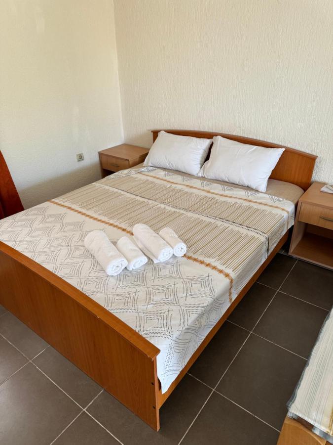 Apartments Airport Golubovci Подгорица Екстериор снимка